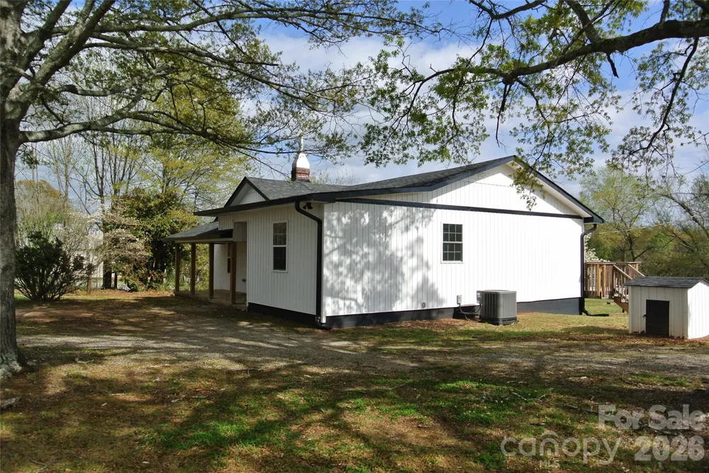 123 Moore Road Ellenboro, NC 28040