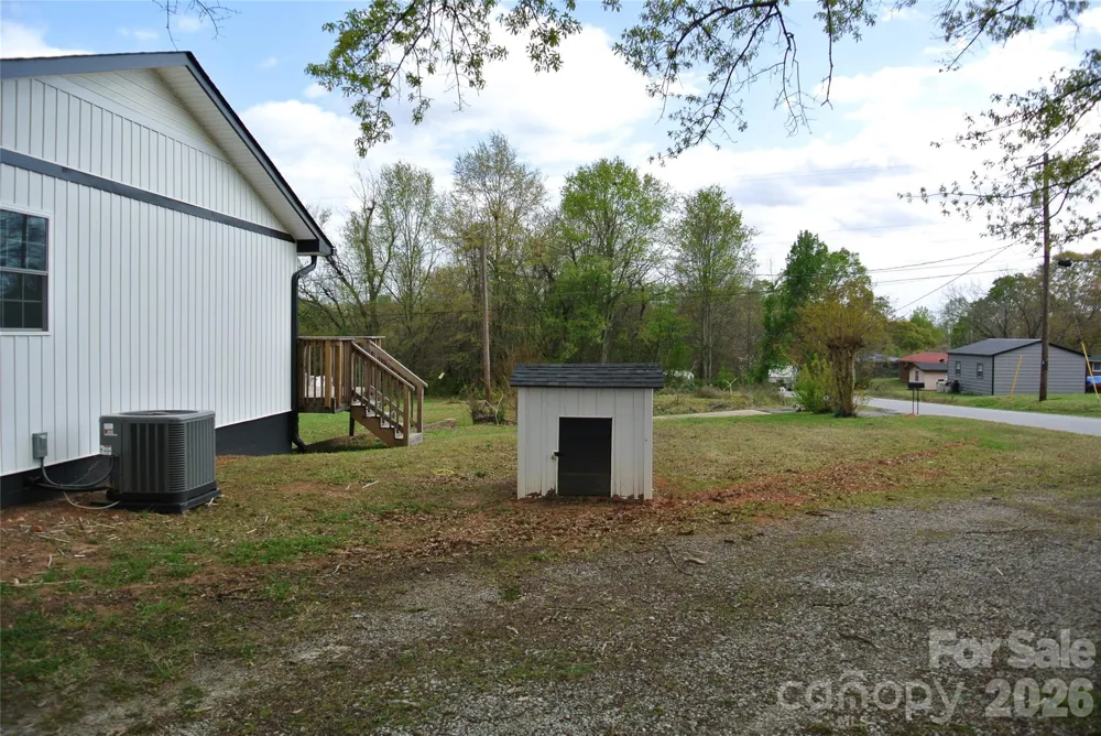 123 Moore Road Ellenboro, NC 28040