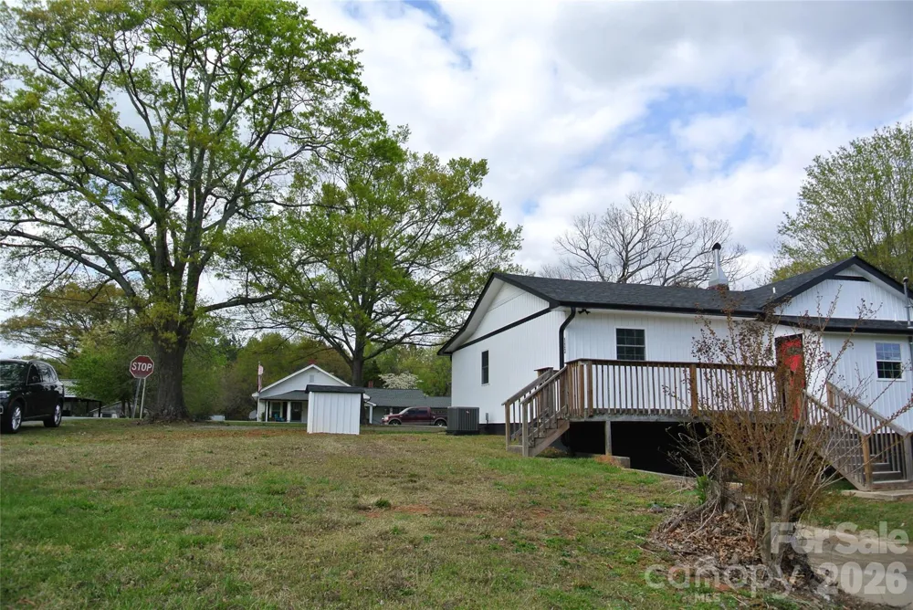 123 Moore Road Ellenboro, NC 28040