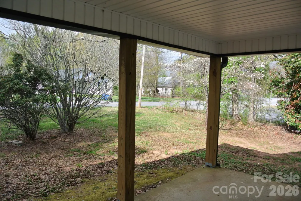 123 Moore Road Ellenboro, NC 28040