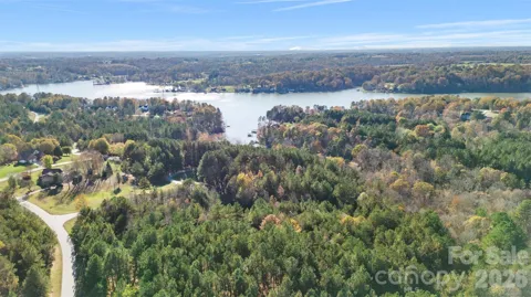 119 Wood Cove Lane