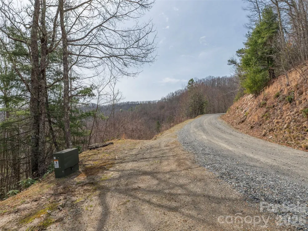 000 Sigogglin Road #17 Waynesville, NC 28786