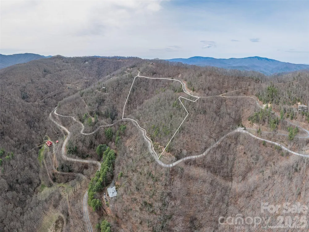 000 Sigogglin Road #17 Waynesville, NC 28786