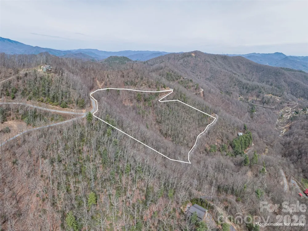 000 Sigogglin Road #17 Waynesville, NC 28786