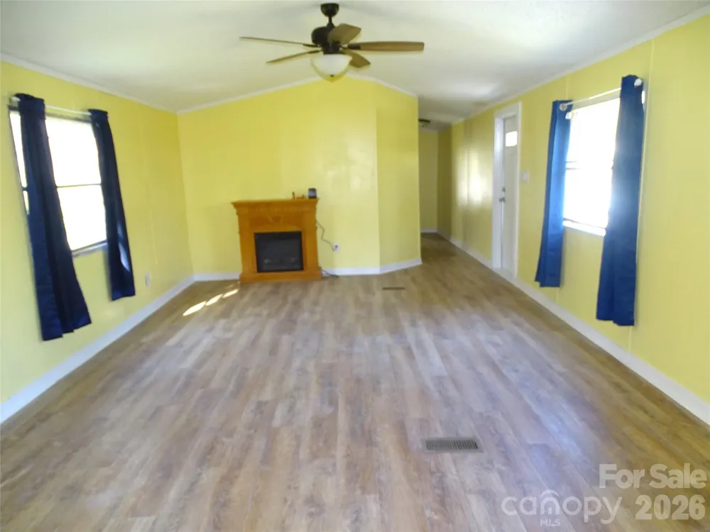 453 Riverview Lane Lexington, NC 27292