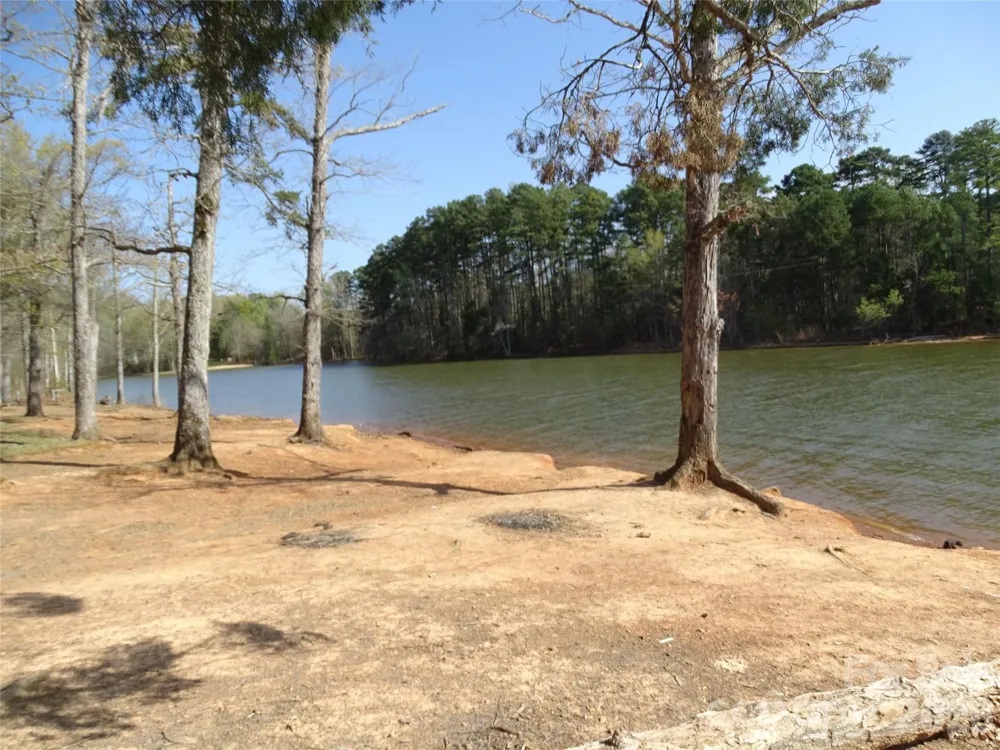 453 Riverview Lane Lexington, NC 27292