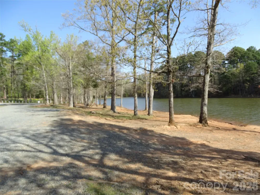 453 Riverview Lane Lexington, NC 27292