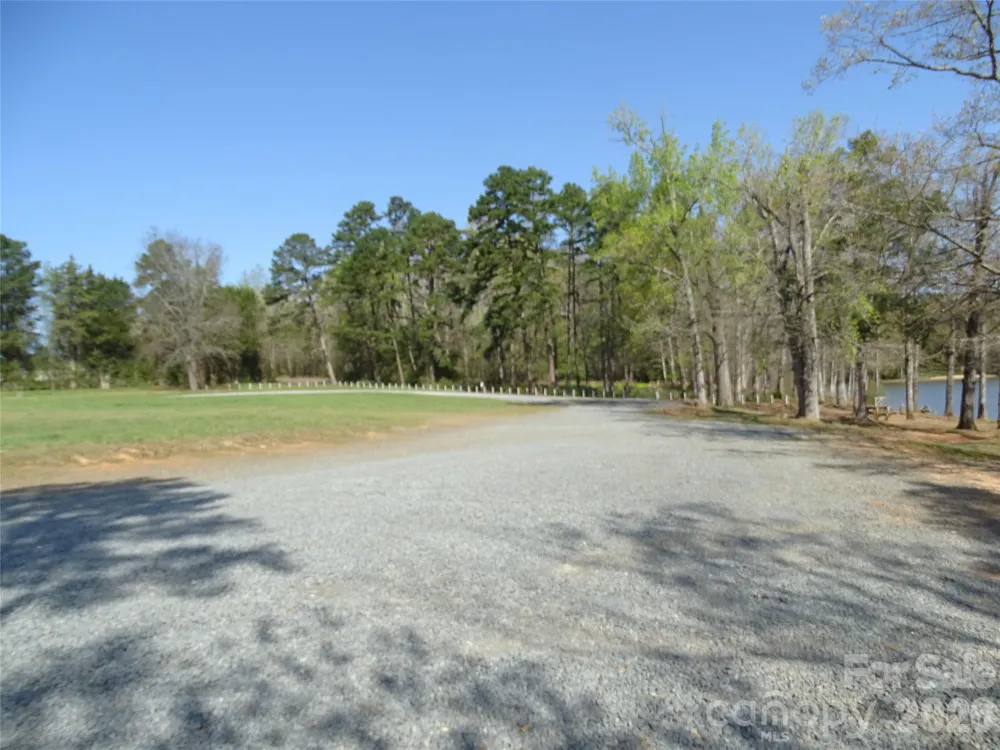 453 Riverview Lane Lexington, NC 27292