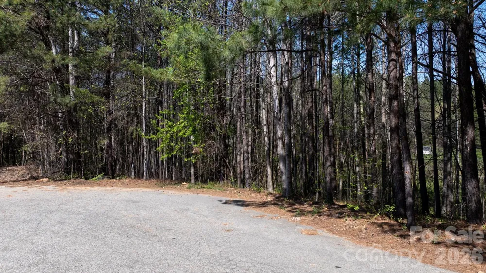 3486 Mooring Place Sherrills Ford, NC 28673