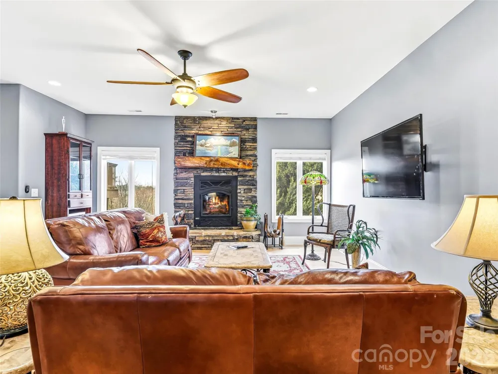 286 Preservation Trail Columbus, NC 28722