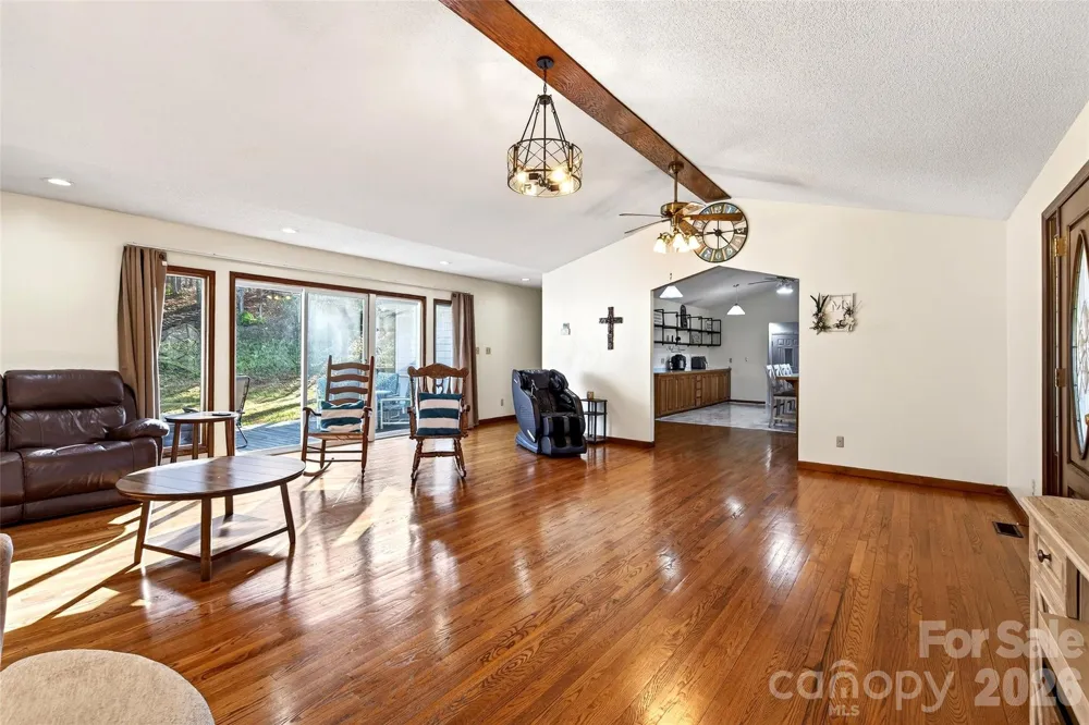 20 Annie Drive Marion, NC 28752