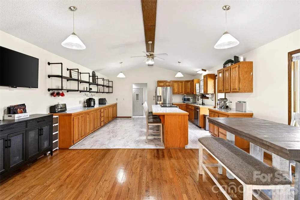 20 Annie Drive Marion, NC 28752