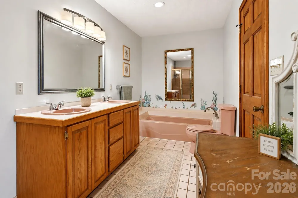 20 Annie Drive Marion, NC 28752
