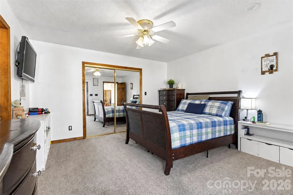 20 Annie Drive Marion, NC 28752