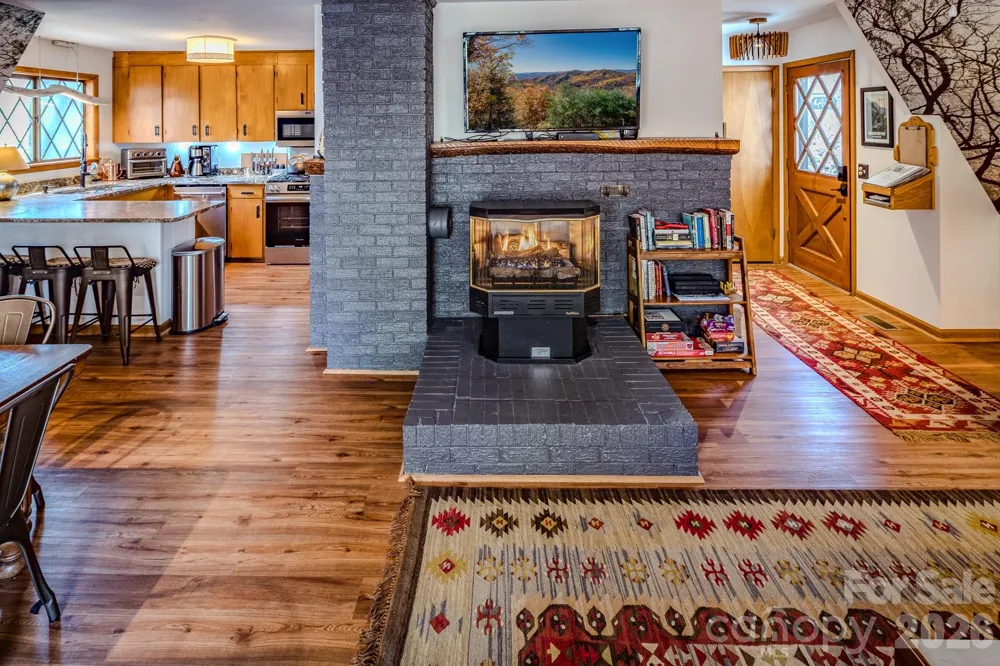 20 Lady Slipper Loop Newland, NC 28657