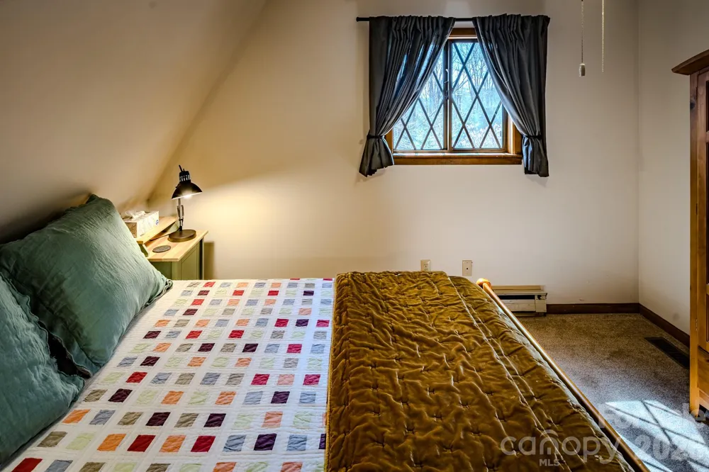 20 Lady Slipper Loop Newland, NC 28657
