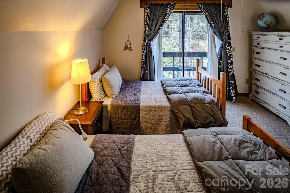 20 Lady Slipper Loop Newland, NC 28657