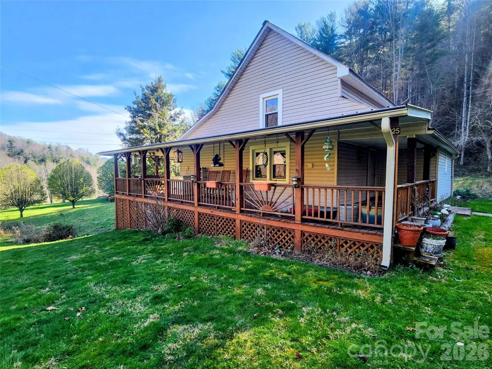 1025 Chandler Cove Road Marshall, NC 28753