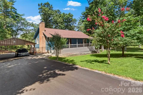 1502 Greenstreet Drive