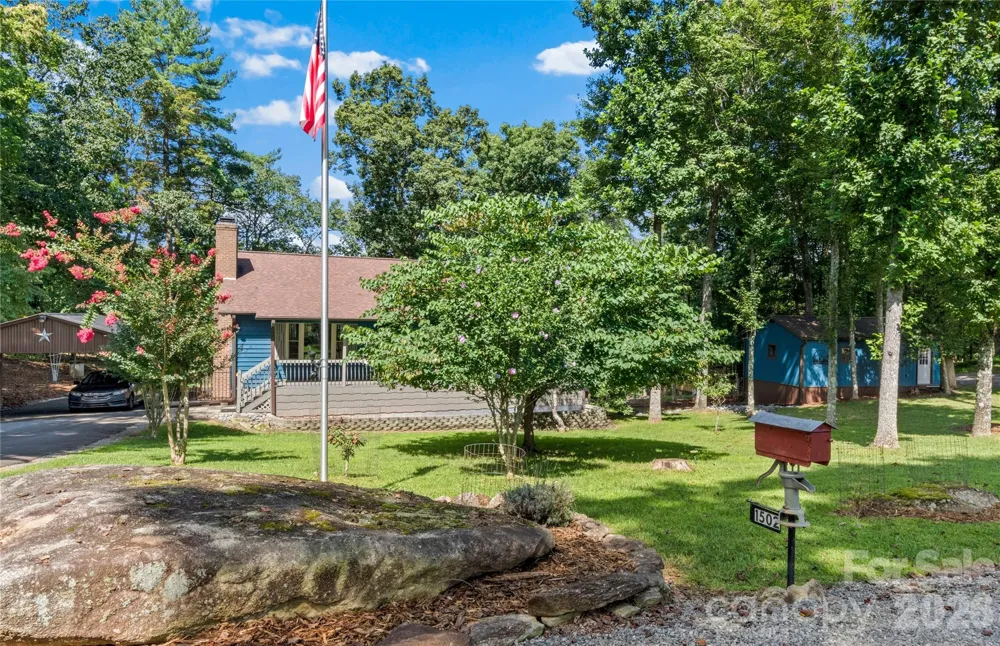 1502 Greenstreet Drive Traphill, NC 28685