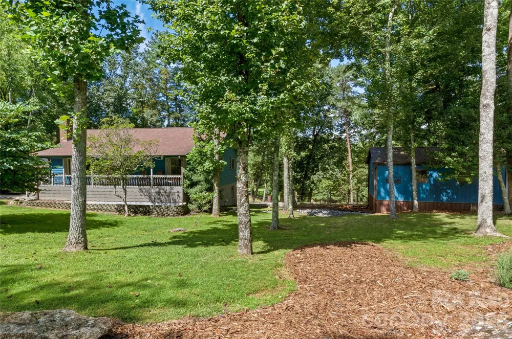 1502 Greenstreet Drive Traphill, NC 28685