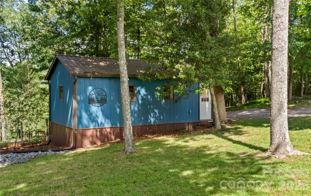 1502 Greenstreet Drive Traphill, NC 28685
