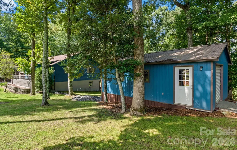 1502 Greenstreet Drive Traphill, NC 28685