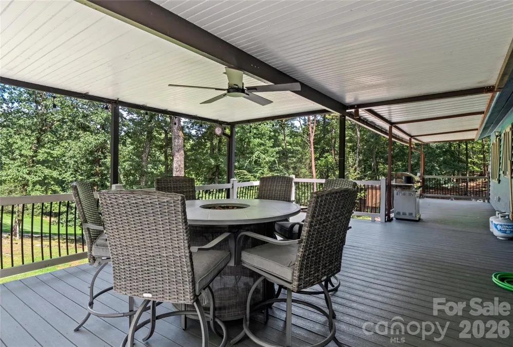 1502 Greenstreet Drive Traphill, NC 28685