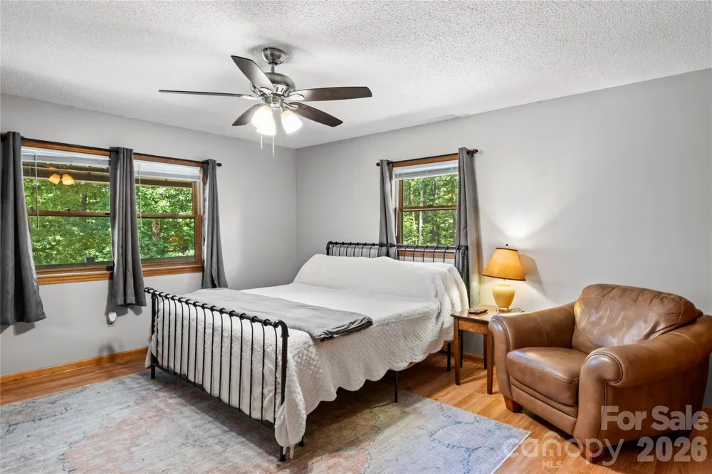 1502 Greenstreet Drive Traphill, NC 28685
