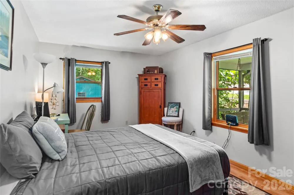 1502 Greenstreet Drive Traphill, NC 28685