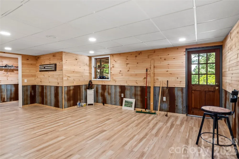 1502 Greenstreet Drive Traphill, NC 28685