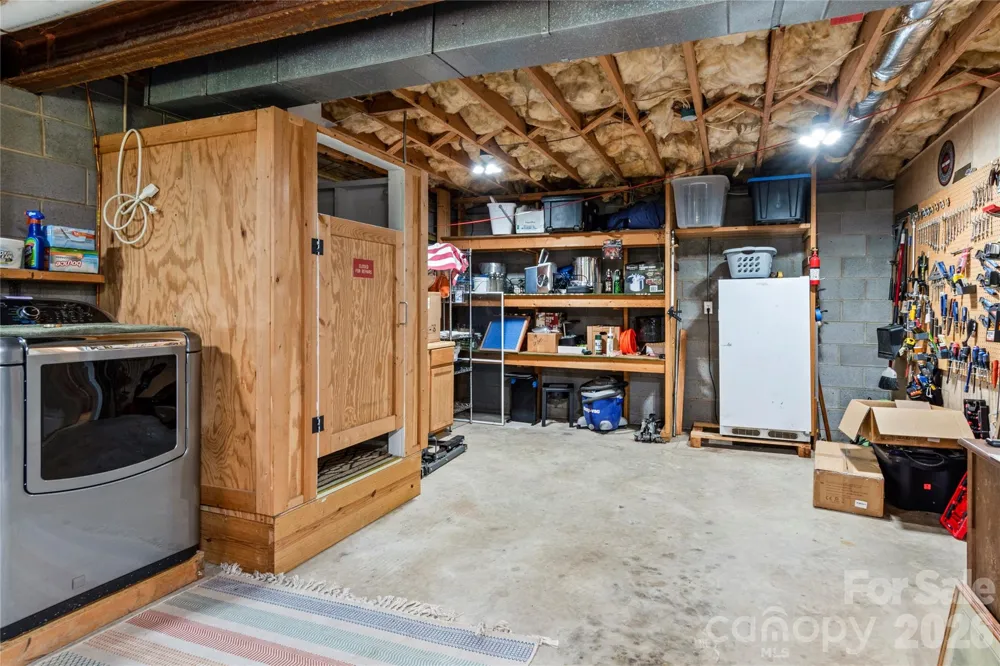 1502 Greenstreet Drive Traphill, NC 28685