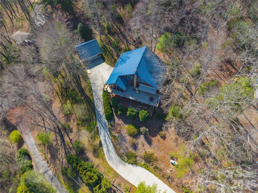 369 Deals Gap Road Robbinsville, NC 28771