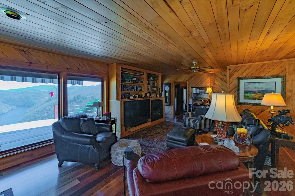369 Deals Gap Road Robbinsville, NC 28771