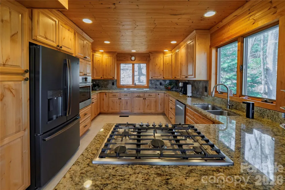 369 Deals Gap Road Robbinsville, NC 28771