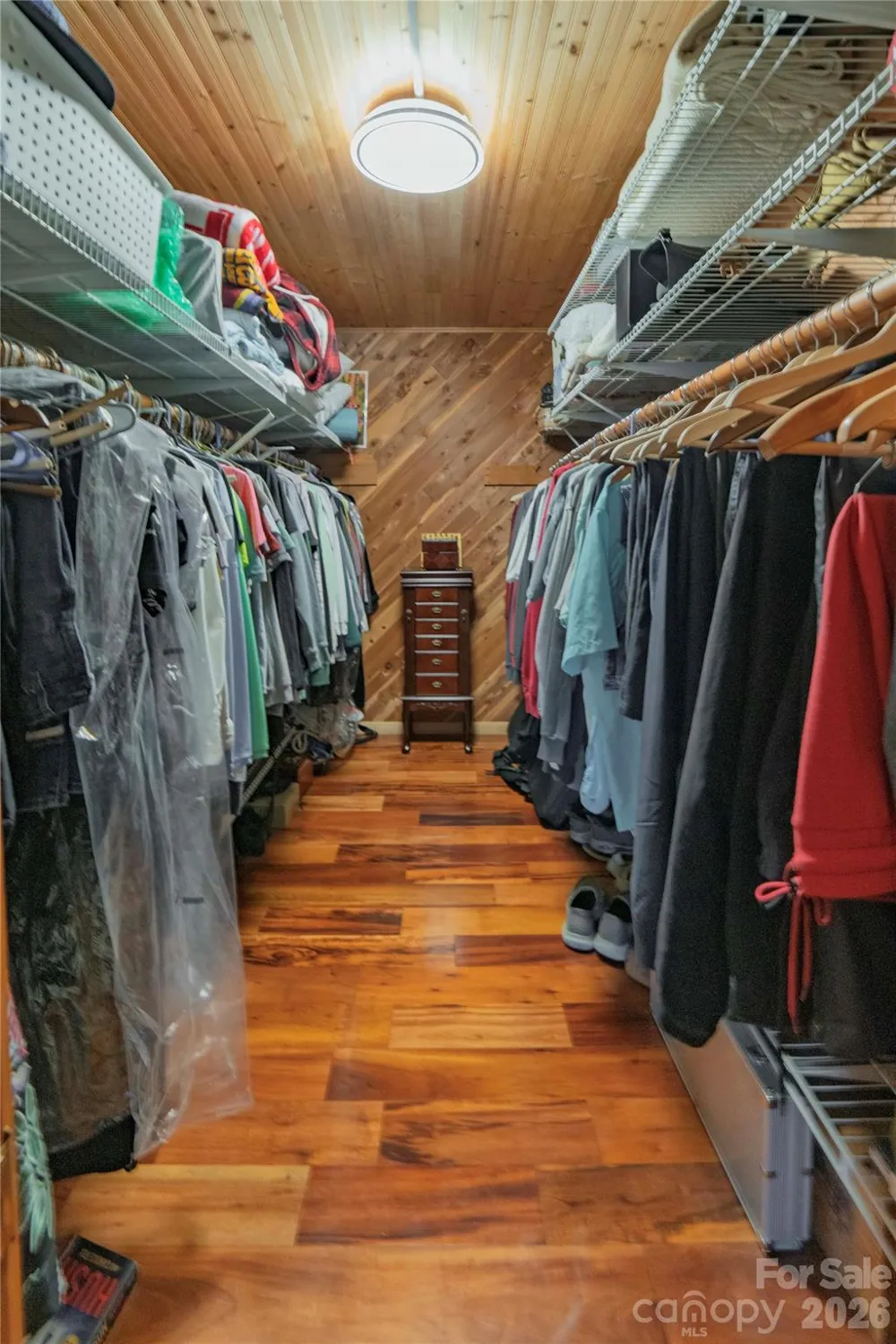 369 Deals Gap Road Robbinsville, NC 28771