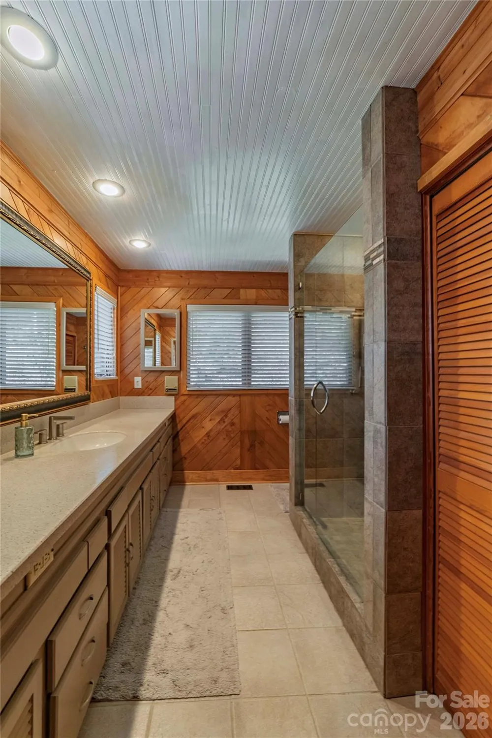 369 Deals Gap Road Robbinsville, NC 28771