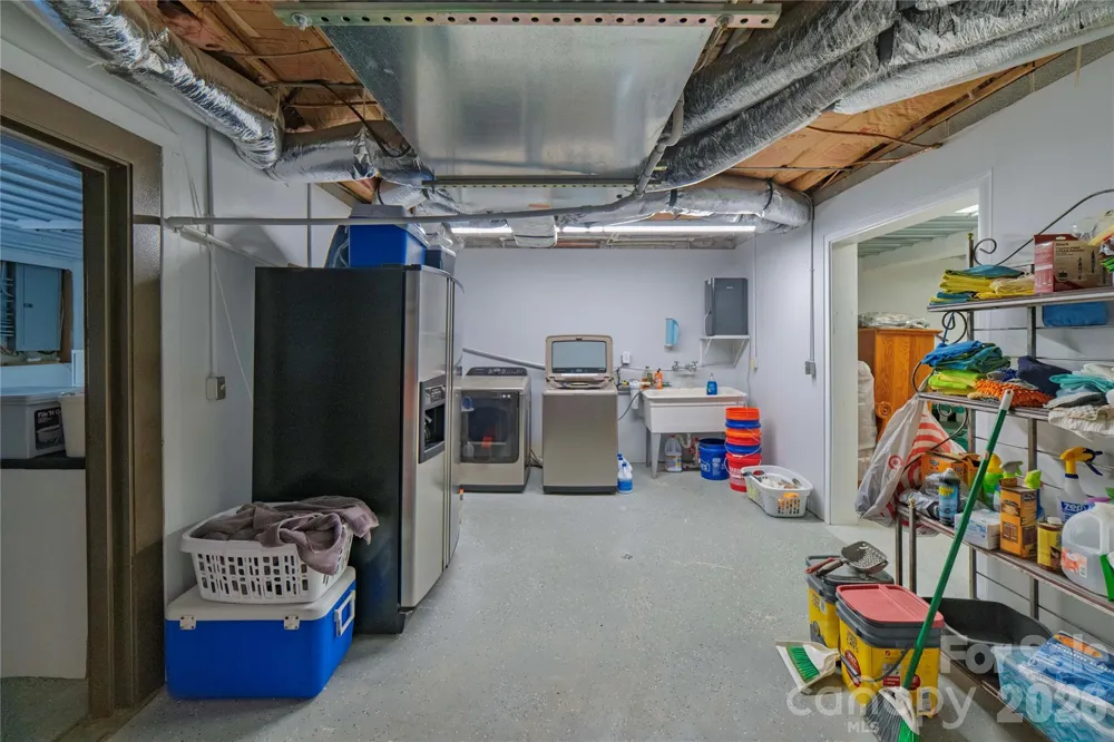 369 Deals Gap Road Robbinsville, NC 28771