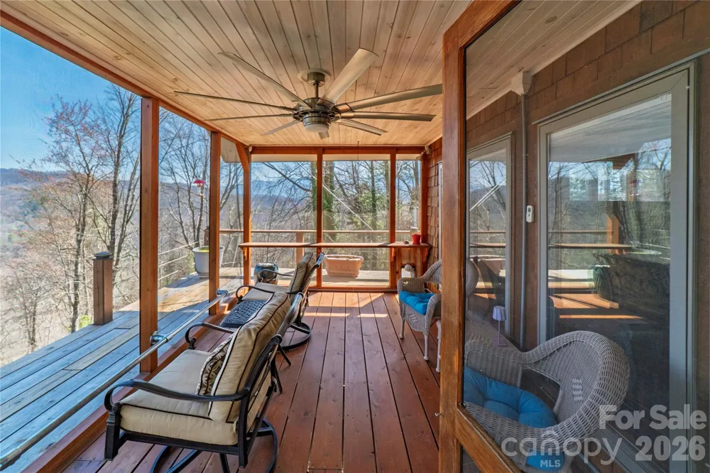 369 Deals Gap Road Robbinsville, NC 28771