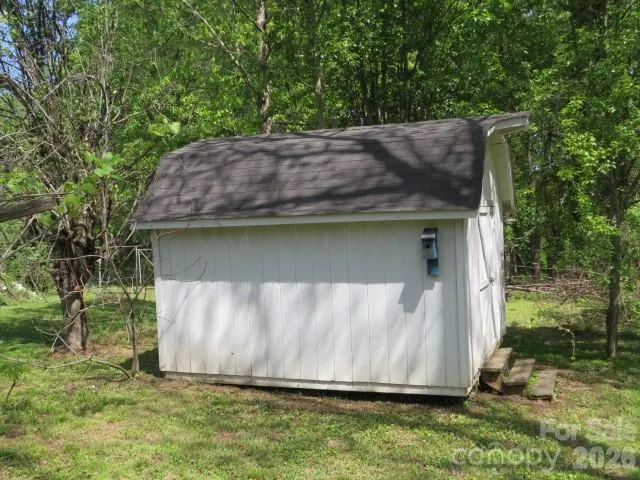 736 Country Club Drive State Road, NC 28676
