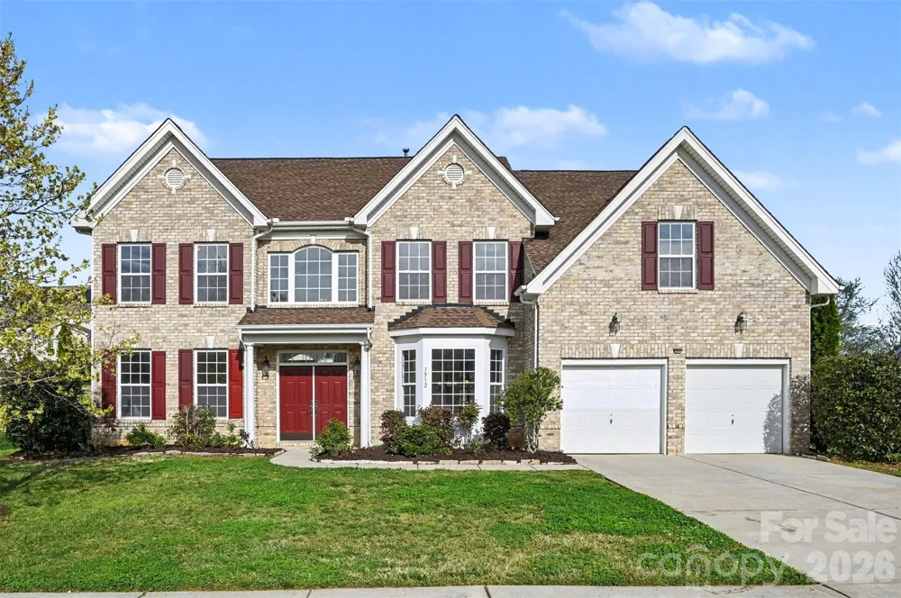 7512 Chasewater Drive Harrisburg, NC 28075