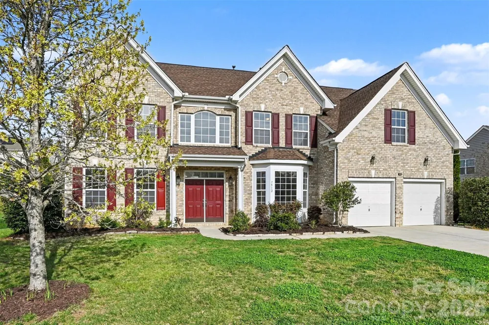 7512 Chasewater Drive Harrisburg, NC 28075