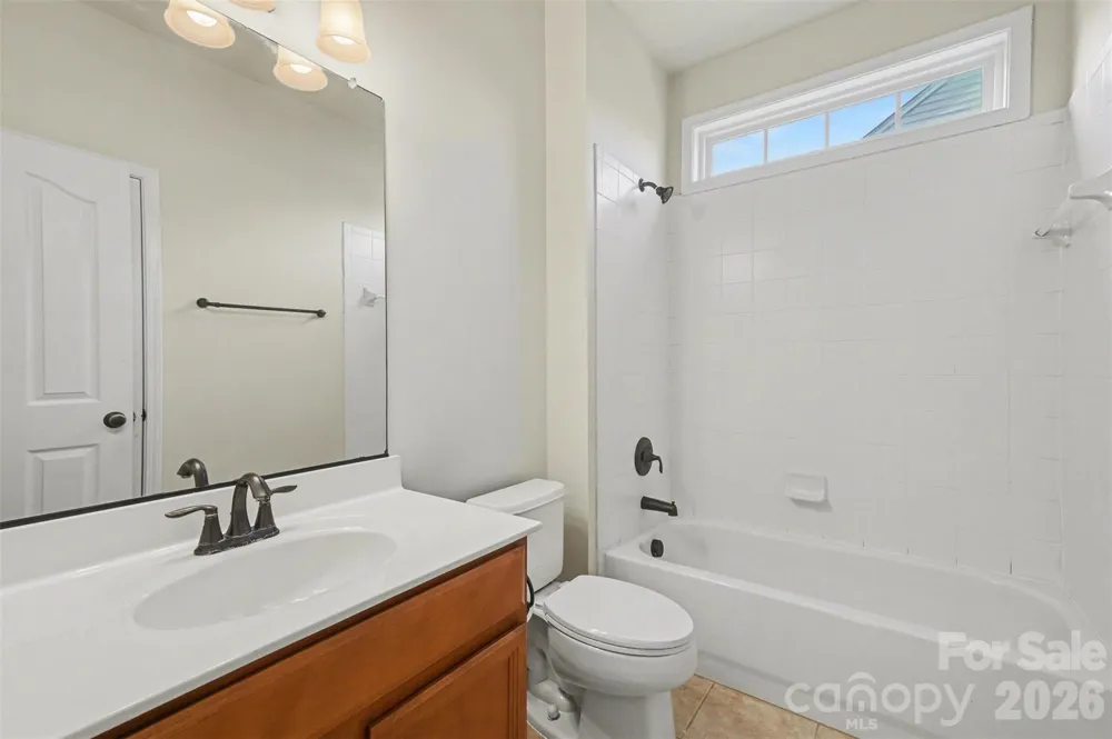 7512 Chasewater Drive Harrisburg, NC 28075