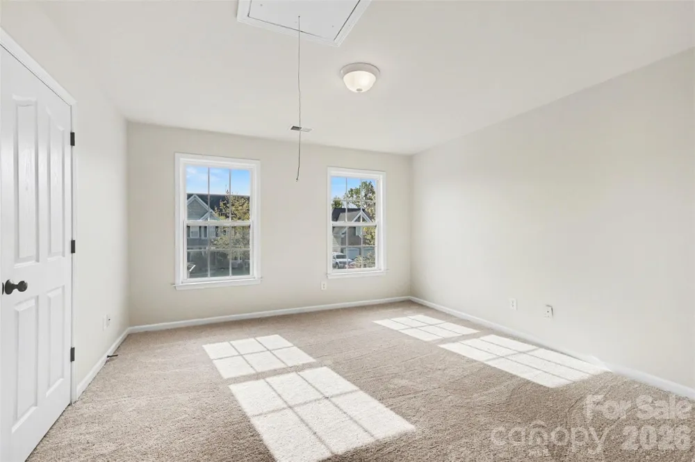 7512 Chasewater Drive Harrisburg, NC 28075