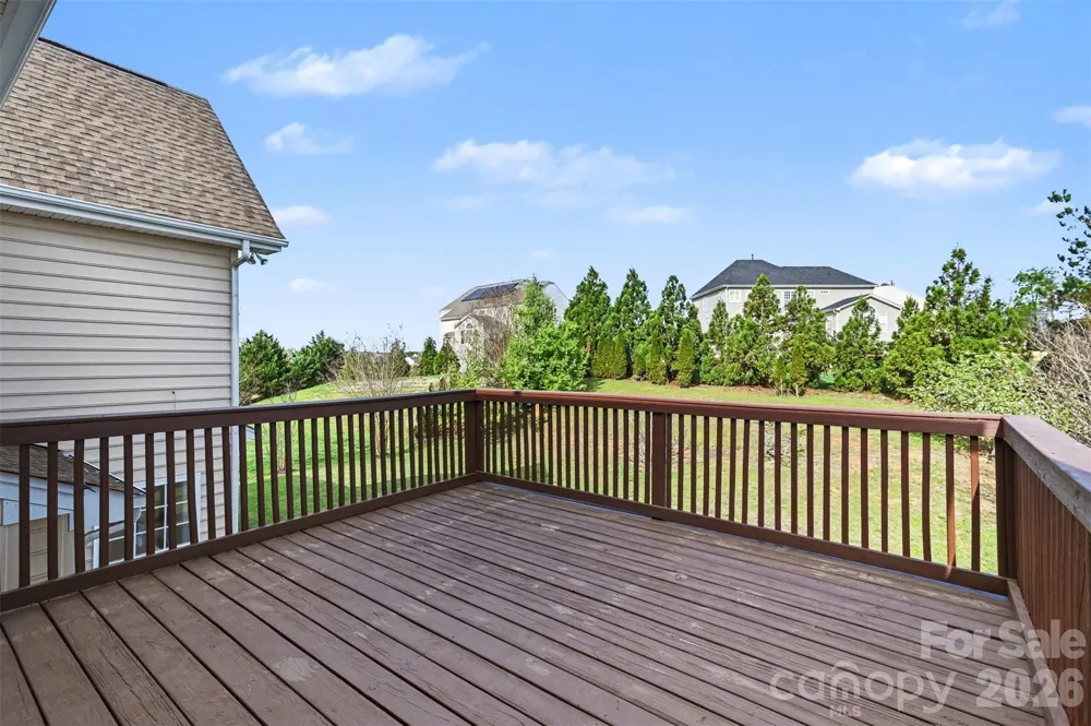 7512 Chasewater Drive Harrisburg, NC 28075