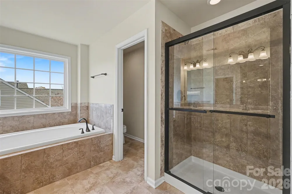 7512 Chasewater Drive Harrisburg, NC 28075