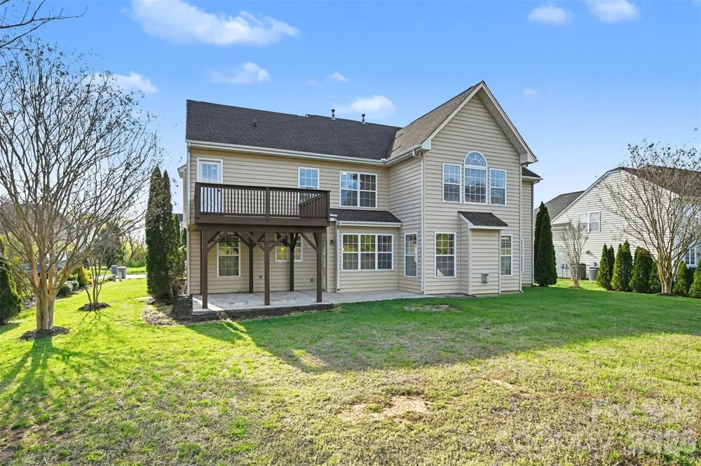 7512 Chasewater Drive Harrisburg, NC 28075