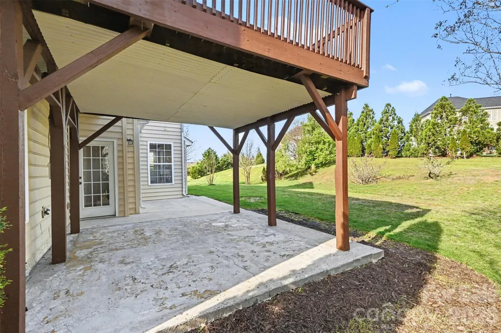 7512 Chasewater Drive Harrisburg, NC 28075