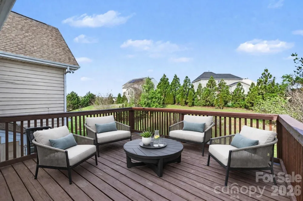 7512 Chasewater Drive Harrisburg, NC 28075