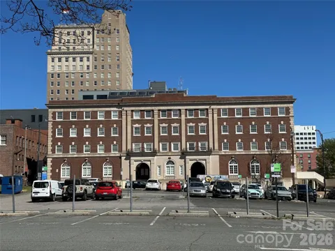315 Spruce Street #301